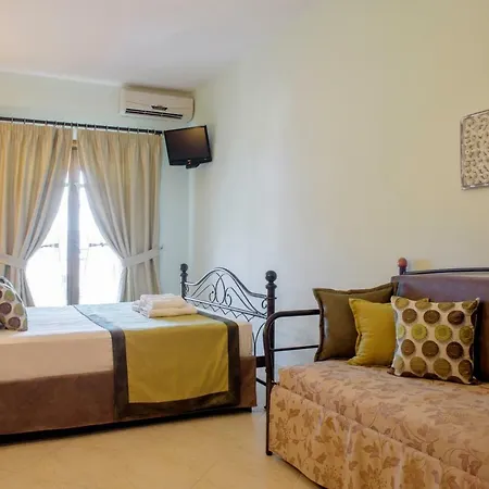 Hotel Boutique Giorgos 3*