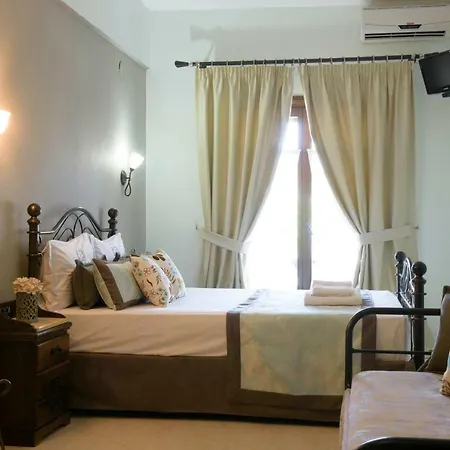 Hotel Boutique Giorgos 3*