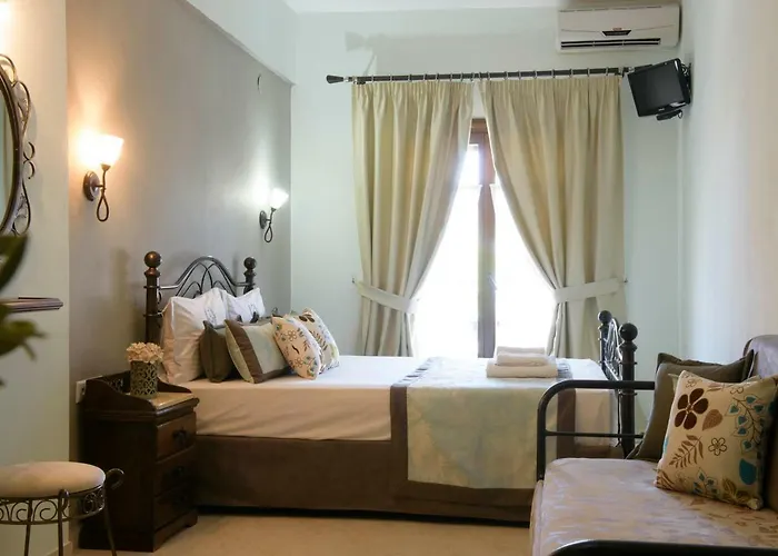 酒店 Boutique Giorgos 3*